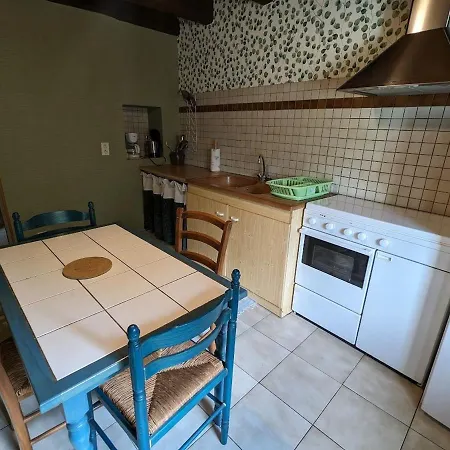 Maison De Charme En Pierres, Proche De La Nature, Idéale Pour Balades, Proche épinal - Fr-1-589-73